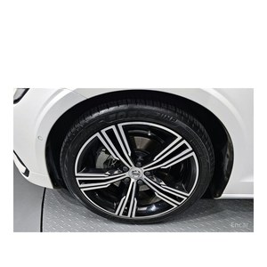 ปี 2019 สำหรับ Volvo S60 T5 Inscription 42,652 กม. เกียร์อัตโนมัติ พวงมาลัยซ้าย เบาะหนัง มาตรฐานไอเสียยูโร 5 กล้องมองหลัง - Product Image 5