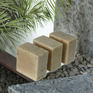 Jabón Herbal OEM Más Vendido al por Mayor, Cuidado Natural de la Piel con Ingredientes Ayurvédicos, Suministro al por Mayor para Negocios de Marca Privada - Product Image 5