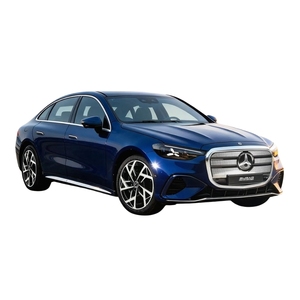 Oferta Exclusiva: Mercedes Clase C, Sedán de Lujo, Asientos Confortables, Diseño Elegante y Experiencia de Conducción Suave - Product Image 2
