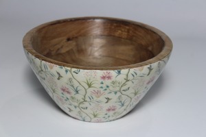 Bol de service à salade en bois de luxe, très demandé, avec design personnalisé, finition marron légère, idéal pour mariages, anniversaires et usage en cuisine - Product Image 5