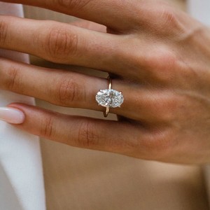 Anillo de Moissanita Cultivada en Laboratorio con Corte Ovalado, Solitario, Oro de 10K/14K/18K, Joyería Fina de Lujo para Mujer, para Compromiso, Boda, Aniversario, Fiesta - Product Image 3