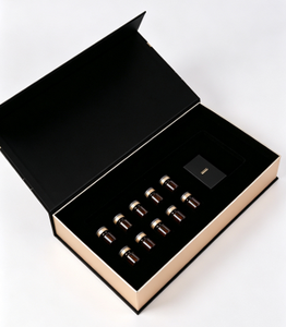 Boîte cadeau rigide magnétique noire de luxe avec logo personnalisé, insert en velours pour l'emballage de cosmétiques en ampoules - Product Image 1