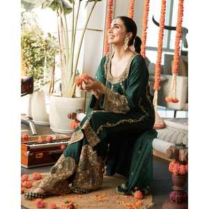 Conjunto de Top y Bottom de mujer de diseñador con Dupatta para ropa de fiesta - Product Image 3