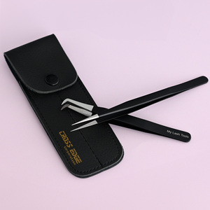 Pince à épiler pour cils incurvés en acier inoxydable BLACK Diamond grip Applicateur pour cils - Product Image 1