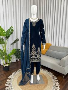 Conjunto Tradicional de Salwar Kameez de Terciopelo Azul, Kurta Bordada, Palazzo y Dupatta, Ropa Étnica para Mujer para Bodas, Graduaciones y Fiestas - Product Image 1
