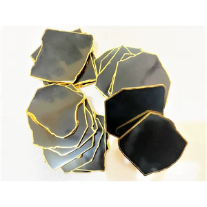 Dessous de verre de table en pierre d'agate noire artisanat en cristal naturel avec tranches de tasse à thé Golden Edge Style mascotte - Product Image 3