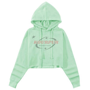 เสื้อฮู้ดครอปสีเขียวมิ้นท์สำหรับผู้หญิง พิมพ์ลายโลโก้ด้านหน้า แขนยาว สวมใส่สบาย ผลิตจากผ้าฝ้ายถัก 100% เหมาะสำหรับใส่ในฤดูใบไม้ร่วง - Product Image 1