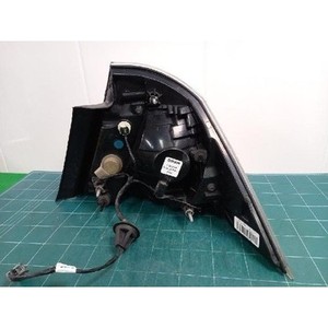 Conjunto de Luz Trasera Izquierda para Taurus V, VI 2007-2012, Usado, OEM 8T5313B505 - Product Image 3