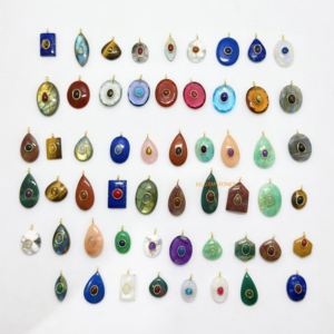 Colgante de Piedra Preciosa Ojo de Tigre en Forma de Pera Chapado en Oro de 18K con Doble Bisel Ovalado Pequeño y Dijes Hechos a Mano - Product Image 2