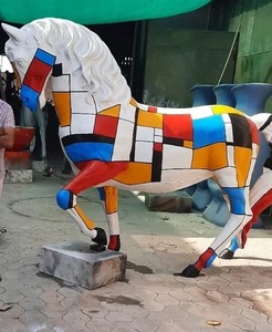 Statue de cheval en fibre de verre d'excellente qualité, résistante aux intempéries, sculpture décorative pour jardin, hôtel et maison, à vendre - Product Image 6