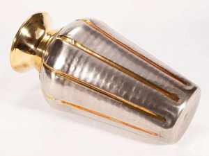 Bol à salade en laiton de haute qualité à prix raisonnable pour la maison, bol de la meilleure qualité BoldBlossom - Product Image 2