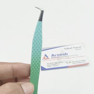 Venta al por mayor Aroosh Corp pinzas de extensión de pestañas profesionales de 90 grados de alta calidad de dos tonos con revestimiento de color degradado de alta calidad - Product Image 2