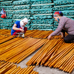 HIGH-QUALITY WOODEN/BAMBOO BROOM HANDLE FOR CLEANING TOOLS STICK ECO FRIENDLY MATERIAL USE HOUSEHOLD/ MS. ALINA - Product Image 6