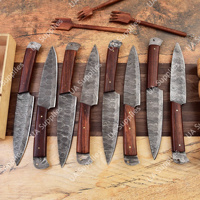 Ensemble de couteaux à steak professionnels en acier Damas à lame pleine, manche ambidextre, finition brossée, bois naturel, lame tranchante comme un rasoir, faits à la main