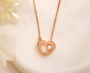 Collar de Plata de Ley 925 Chapado en Oro Rosa con Colgante de Corazón y Diamantes de Imitación para Mujer, Joyería Fina Romántica para Regalo - Product Image 1