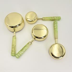 Cuillères doseuses en acier inoxydable avec manche en résine, tasses doseuses en acier inoxydable doré, cuillères doseuses, lot de 4 au meilleur prix - Product Image 5