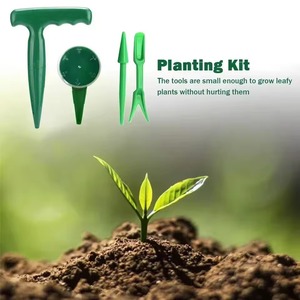 Outil de jardinage en plastique en forme de T pour creuser des trous, semer, repiquer et désherber - Product Image 6