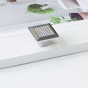 Tiradores de Gabinete de Alta Calidad, Perillas Cuadradas de Lujo de Aleación de Zinc con Cristal para Muebles de Cocina y Baño, Herrajes para Muebles - Product Image 4