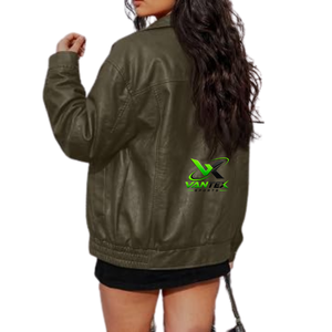 Chaqueta Bomber Impermeable de Cuero PU Verde Oliva para Mujer VANTEX SPORTS, Cuello Camisero, Cierre de Cremallera, Corte Holgado, Abrigo Largo para Invierno y Primavera - Product Image 2