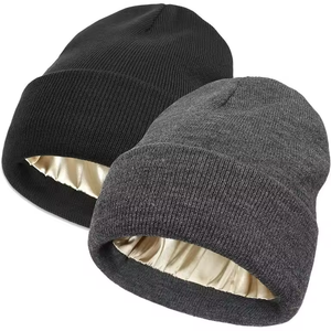 Bonnet d'hiver de qualité supérieure avec doublure en satin, uni, intérieur en soie, bonnet tricoté, fabricant de bonnets, bonnet personnalisé doublé en satin - Product Image 1