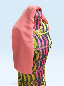 Conjunto completo ecológico alemán de color negro, rosa y dorado para Dirac con chal rosa |   Vestido de Novia Tradicional de Lujo para Niñas - Product Image 2