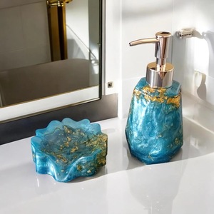 ILAHI's Sky Blue Luxury Acrylic Resin Three-piece Modern Portable <b>Bathroom</b> <b>Set</b> Flower Design Decorative Home <b>Accessories</b> Uttar - Product Image 6