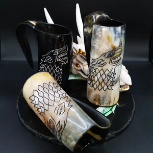 Taza de Cuerno de Búfalo Hecha a Mano con Diseño de Dragón Tallado, Forma Natural, Artículo Coleccionable con Temática Animal, Ecológica, Estilo Nórdico - Product Image 1