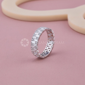 Bague en diamant de laboratoire taille baguette, look premium, alliance fine en diamant pour mariage et anniversaire, cadeau pour femme - Product Image 3