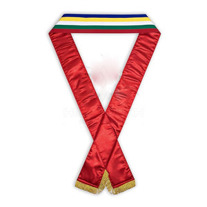 Echarpes masónicas de tela de alta calidad con bordados detallados para uso formal y en eventos. - Product Image 5