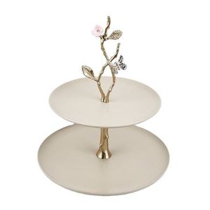 Soporte de Pastel de Madera de 3 Niveles con Acabado Metálico Pulido, Decorativo para Mesa, Estilo Antiguo, para Cumpleaños, Venta al por Mayor - Product Image 2