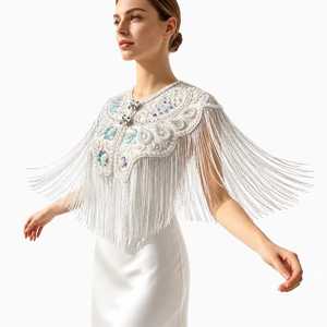 Cape d'épaule en polyester perlé pour femme avec broderie florale et franges, idéale pour les mariages et les soirées - Product Image 1