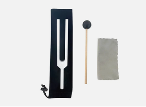 Diapasón de 528Hz de gran venta, material de aleación de aluminio con martillo de silicona y estuche de almacenamiento - Product Image 2