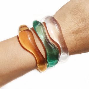Contemporary <b>Resin</b> Bangles Set For Women Luxury Style Artistic <b>Resin</b> Jewelry Bracelet For Women Elegant Look - Product Image 2