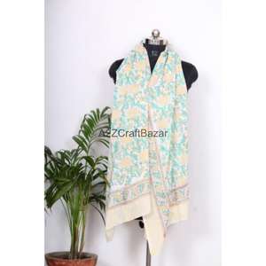 Pareo de Algodón 100% con Estampado Digital Argyle Floral para Mujer - Ligero y Suave para la Piel, Ideal para la Playa - Product Image 1