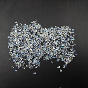 มูนสโตนสีขาวธรรมชาติทรงคาโบชอง 3*5 มม. 100 กะรัต พลอยเม็ดเดี่ยว Mridul Gems สำหรับทำเครื่องประดับ สั่งซื้อจำนวนมากจากอินเดีย - Product Image 5