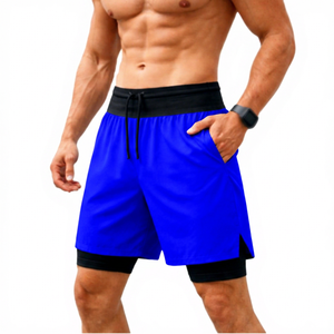 Shorts de sport gris pour homme à séchage rapide avec poches, taille à cordon de serrage, longueur mi-cuisse, style bermuda, avec couche intérieure de compression - Product Image 5