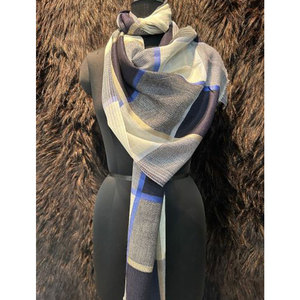 Estolas de Lujo de Lana Fina y Seda, 70x200 cm, Suaves, Cálidas y Elegantes, para Invierno, 80% Lana Fina, 20% Seda, Ligeras, de Diseño - Product Image 4