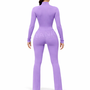 Leggings Deportivos Sin Costuras Personalizados para Mujer, Hechos en Pakistán, Trajes Deportivos y Monos - Product Image 2