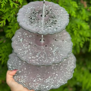 Wholesale High Quality Durable Handmade Eco-Friendly <b>Resin</b> Cake Stand <b>Clear</b> Gloss Finish for Wedding Party Home - Product Image 1