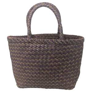 Sac fourre-tout classique en cuir véritable avec un design tendance et un style de transport portable - Product Image 5