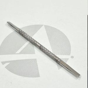 Herramienta profesional de doble punta de acero inoxidable para empujar cutículas y limpiar uñas, para manicura, pedicura y cuidado de uñas. - Product Image 1