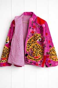 Veste Femme en Velours Rose Brodée Main Motif Tigre, Style Bohème Unique et Artistique, Motif Floral Suzani, Manteau Bohème Tendance pour Femme - Product Image 5