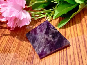 Pirámide de Cristal de Amatista Natural Tallada, Piedra Curativa de Forma Irregular para Meditación, Decoración del Hogar, Regalo - Product Image 3