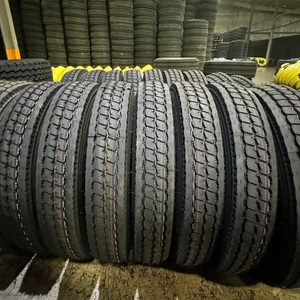 ยางเรเดียลมือสองคุณภาพพรีเมียม พร้อมส่งออก ยึดเกาะถนนได้ดี สำหรับรถกระบะและรถ SUV ในราคาที่เข้าถึงได้ - Product Image 2