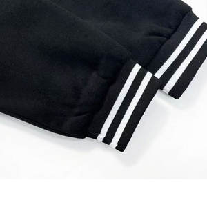 Veste de sport réversible pour homme, style vintage, imperméable et respirante, avec emplacement personnalisé sur le devant, en laine/viscose - Product Image 3