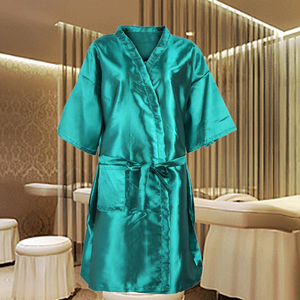 Cape de coiffure personnalisée à faible MOQ avec logo, robe de spa/barbier kimono en polyester avec poche pour les clients de salon de beauté - Product Image 6