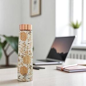 Bouteille d'eau en cuivre de qualité supérieure, faite à la main, réutilisable, écologique, au design classique, avec bouchon à vis, compatible lave-vaisselle, vaisselle traditionnelle - Product Image 4