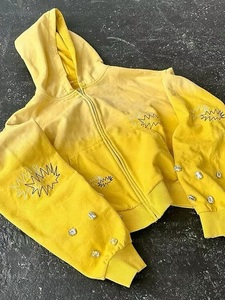 Sweat-shirt à capuche jaune avec broderie et strass, unisexe, décontracté, tricoté, surdimensionné, pour le printemps - Product Image 3