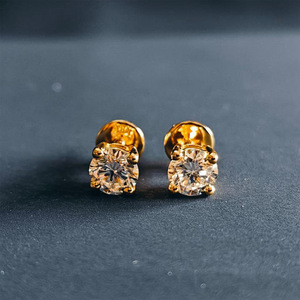 Pendientes de Diamantes Cultivados en Laboratorio de Oro de 14K, Modernos y Elegantes |   Joyería Fina Hecha a Mano para Mujer |   Regalo para Fiestas |   Venta al por Mayor Directa de Fábrica - Product Image 1