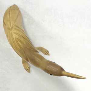 Pieza decorativa tradicional de cuerno diseñada para decoración cultural y patrimonial. Pieza decorativa de cuerno natural con acabado pulido a bajo precio. - Product Image 3